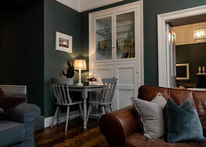 Pendle View * Settle